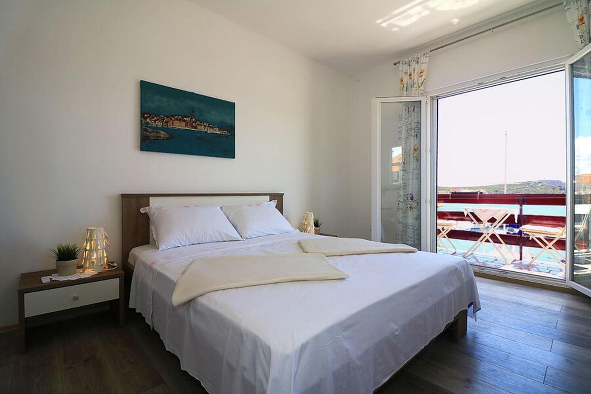 Apartments Mili - Near The Sea And The Centar Of Place Betina  Εξωτερικό φωτογραφία