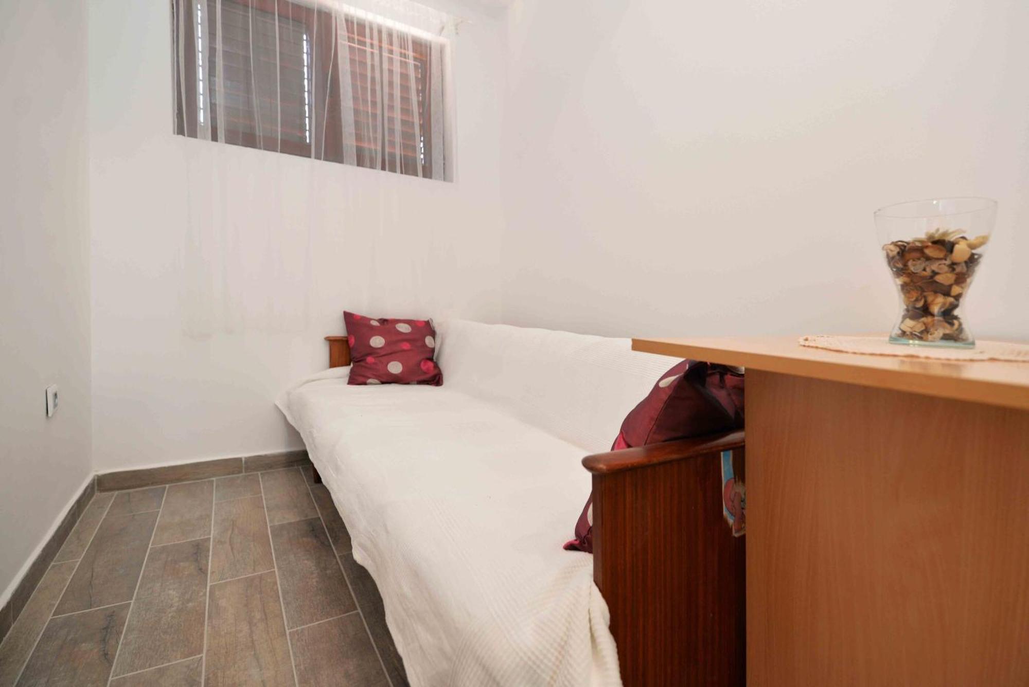 Apartments Mili - Near The Sea And The Centar Of Place Betina  Εξωτερικό φωτογραφία