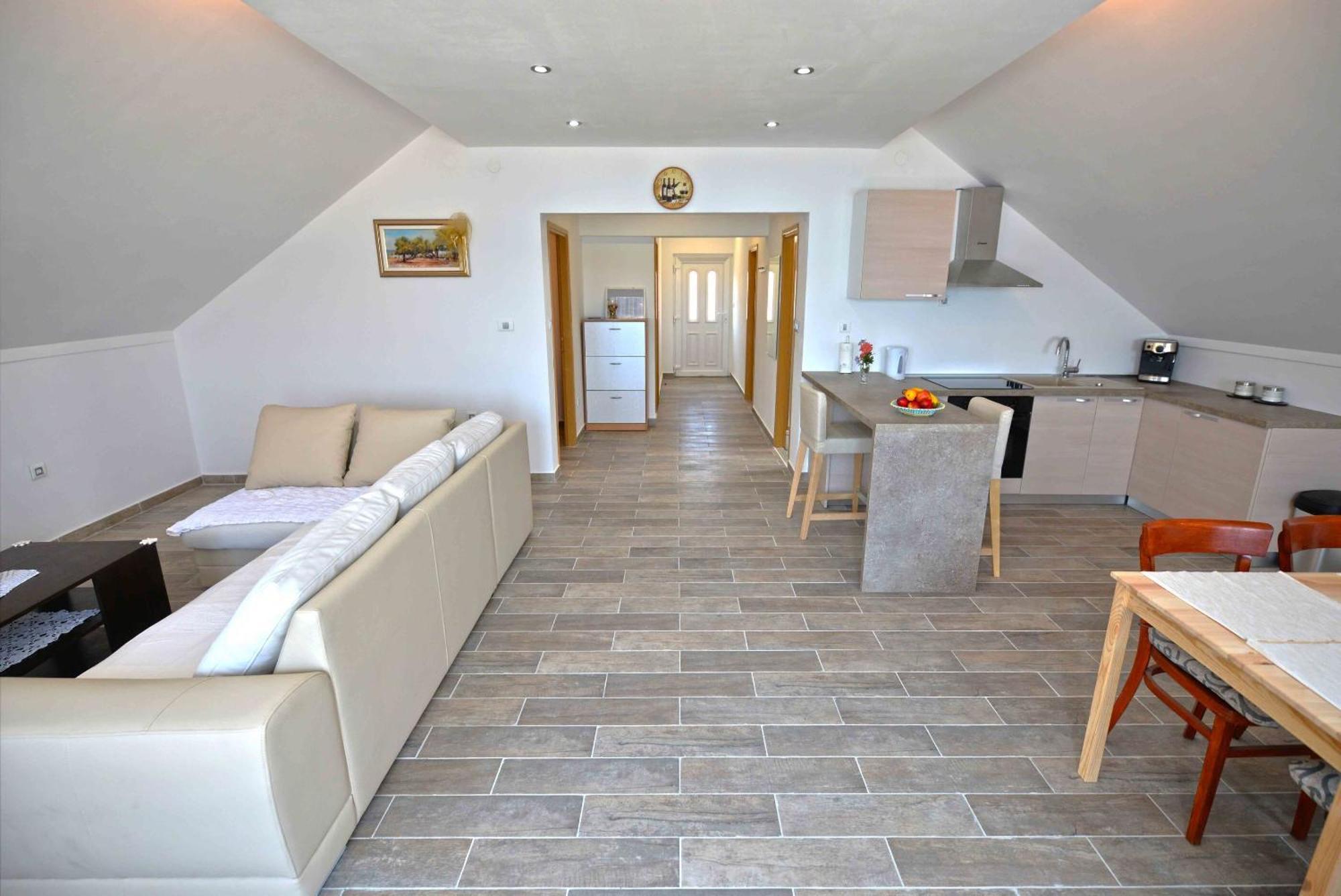 Apartments Mili - Near The Sea And The Centar Of Place Betina  Εξωτερικό φωτογραφία