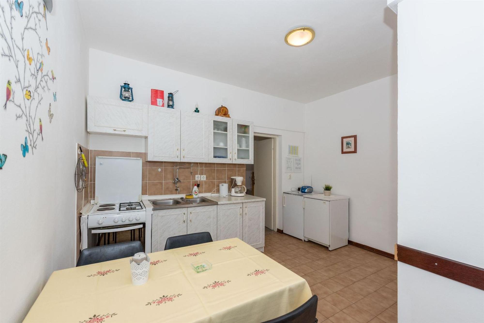 Apartments Mili - Near The Sea And The Centar Of Place Betina  Εξωτερικό φωτογραφία